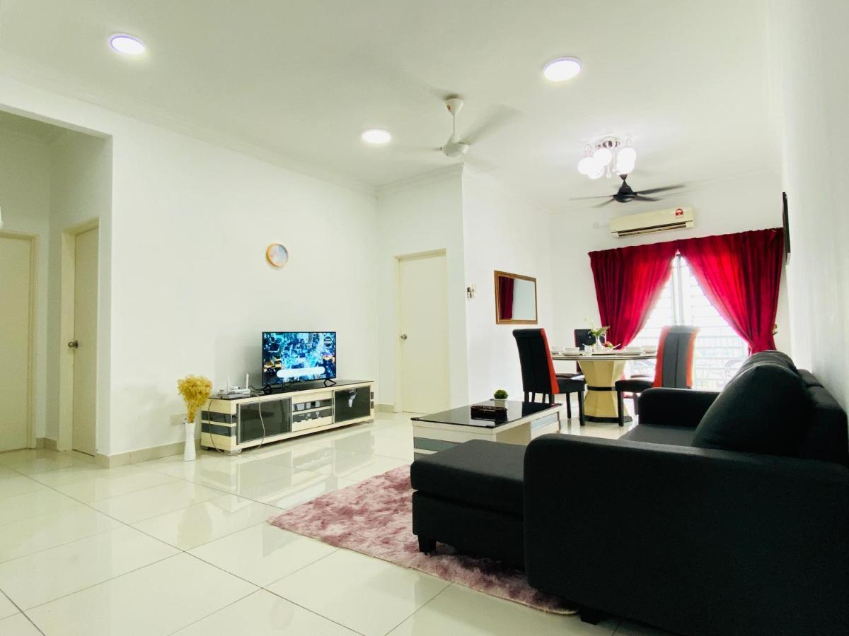 Cozy 1-10 Pax 4Qbeds 2Sbeds Shah Alam Sec7, I-City Exterior foto